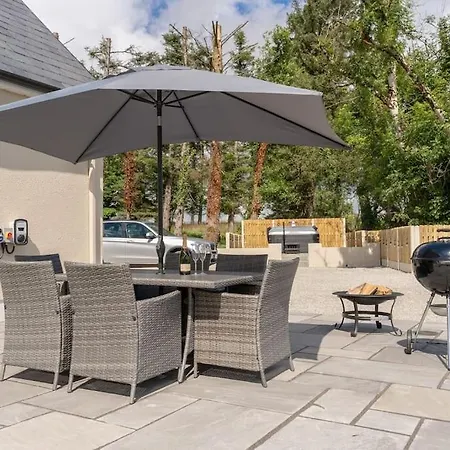 Relaxing Private Country Escape With Hot Tub *