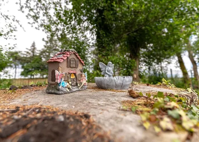 Relaxing Private Country Escape With Hot Tub *