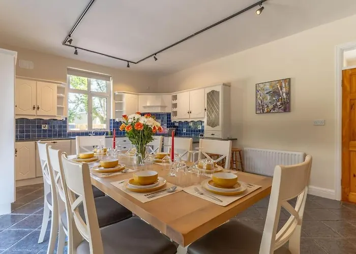 Relaxing Private Country Escape With Hot Tub *