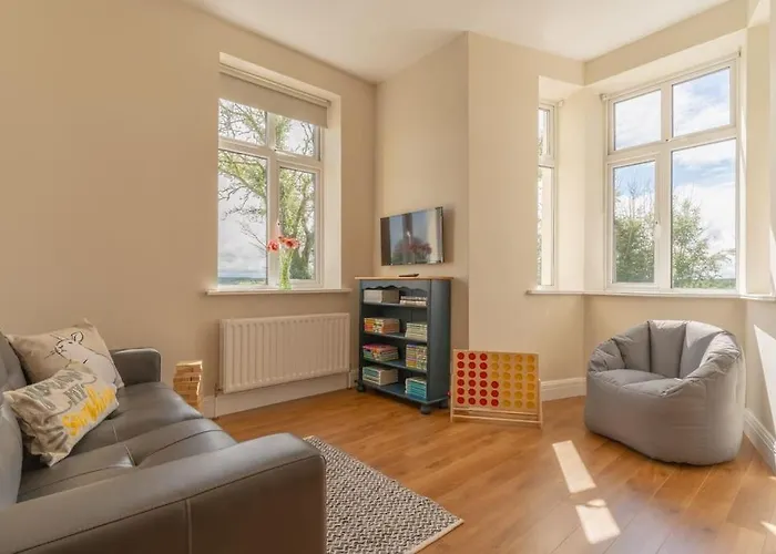 Relaxing Private Country Escape With Hot Tub 펜션